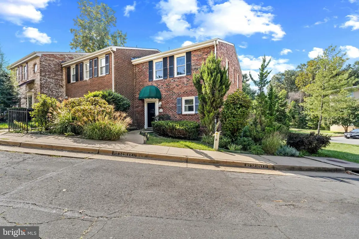 5614 Harding Ave, Alexandria, VA 22311 - #1