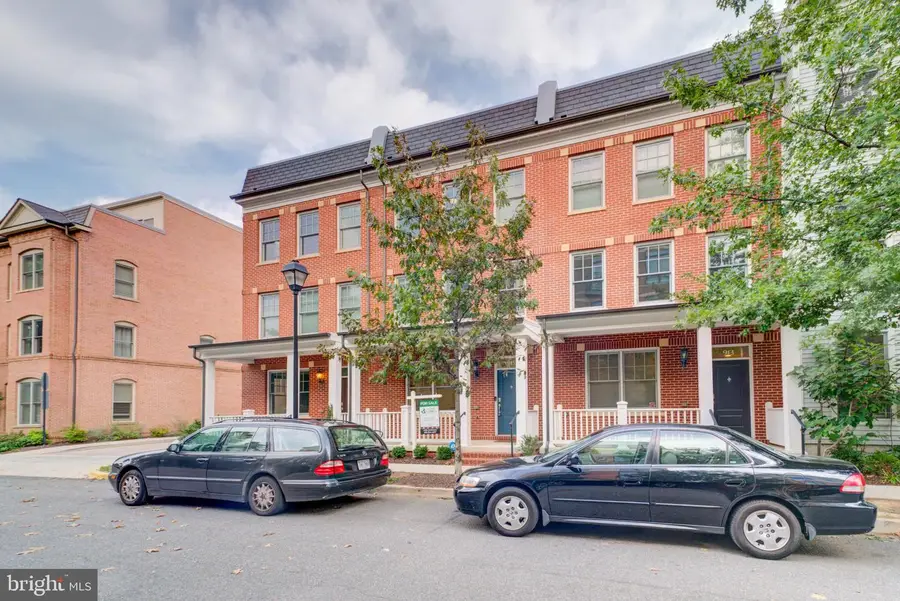915 Parker Gray School Way, Alexandria, VA 22314 - #3