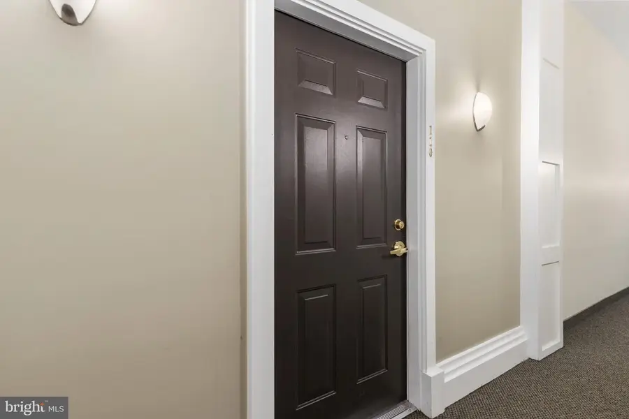4951 Brenman Park Dr #110, Alexandria, VA 22304 - #3