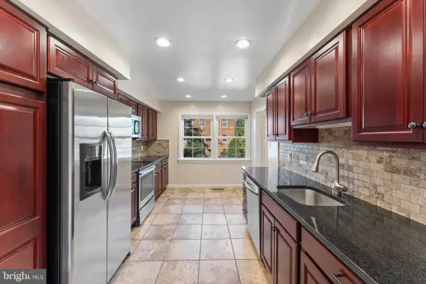 13 E Cliff St, ALEXANDRIA, VA 22301