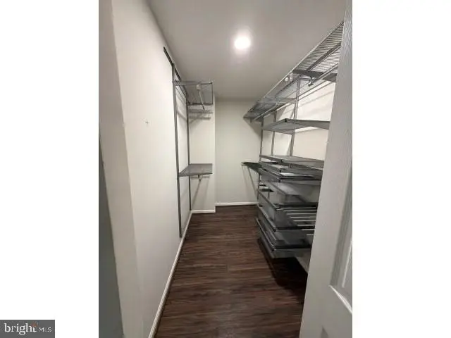 5203 Duke St #302, Alexandria, VA 22304 - #2