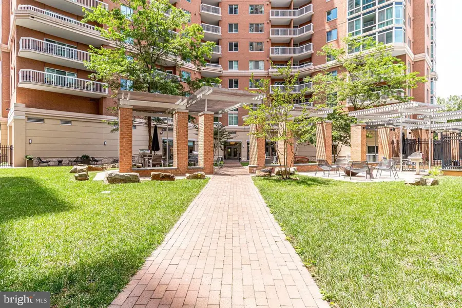 3101 N Hampton Dr #1101, Alexandria, VA 22302 - #3