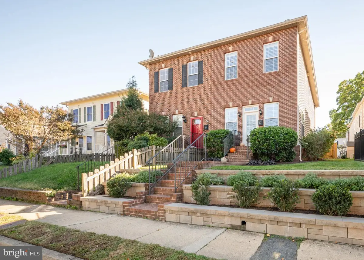 17 E Reed Ave, Alexandria, VA 22305 - #1