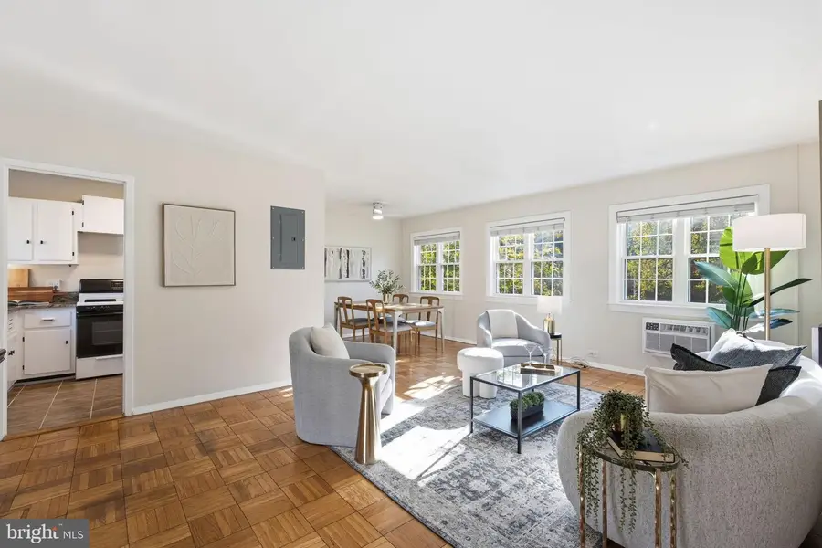 3266 Martha Custis Dr, Alexandria, VA 22302 - #3