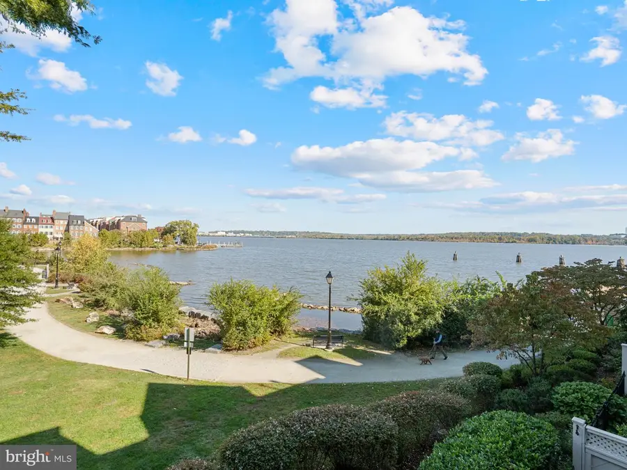 17 Keiths Ln, Alexandria, VA 22314 - #2