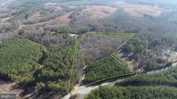 Lot C1 Hardware Rd, ARVONIA, VA 23004