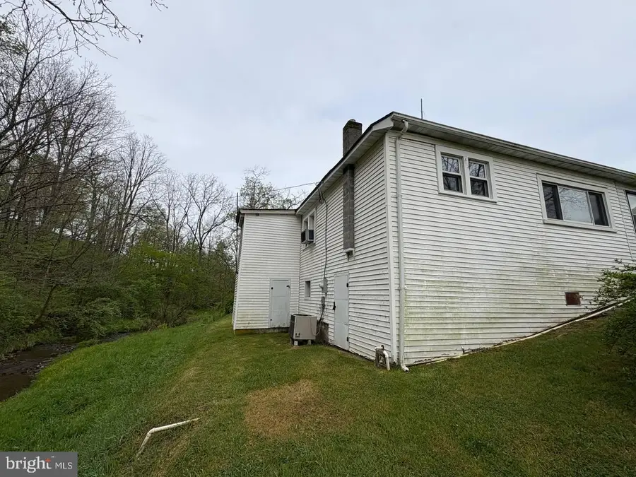 5096 E Blue Grass Trl, Bland, VA 24315 - #3