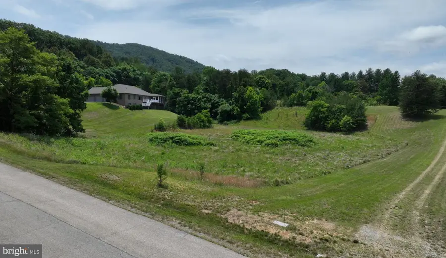 White Tail Dr, Roanoke, VA 24050 - #2