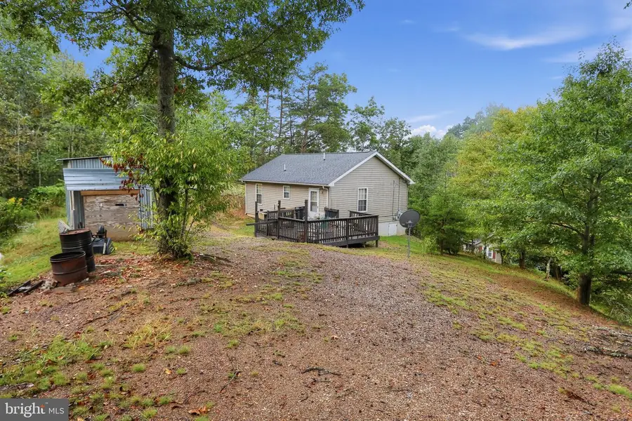 148 Pinehurst Heights Rd, Hot Springs, VA 24445 - #2