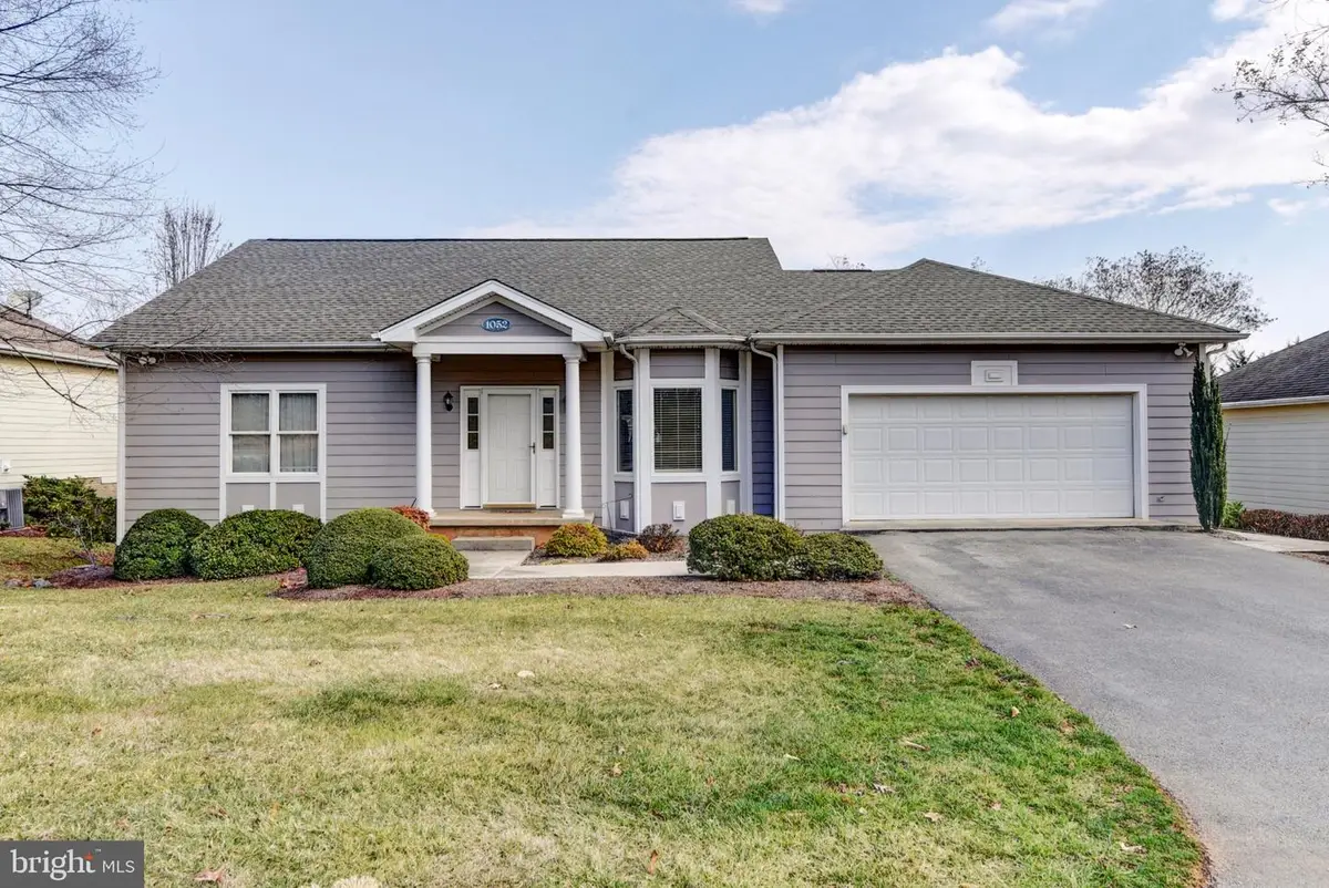1052 8th Fairway Ln, Huddleston, VA 24104 - #1