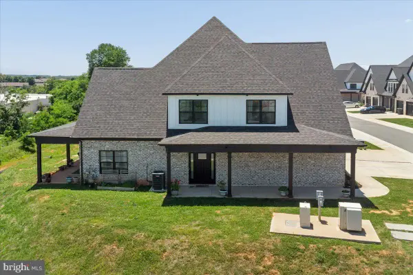 1104 N Westyn Loop, FOREST, VA 24551