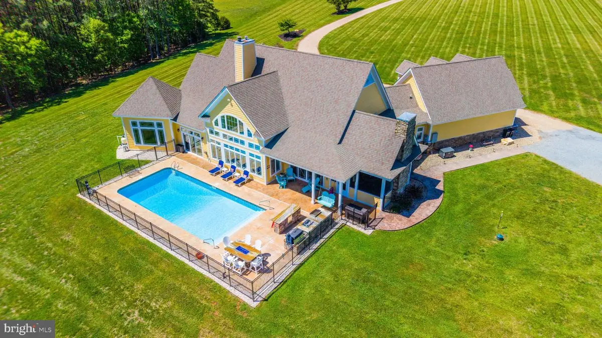 1038 Lees Mill Ln, Goode, VA 24556 - #1