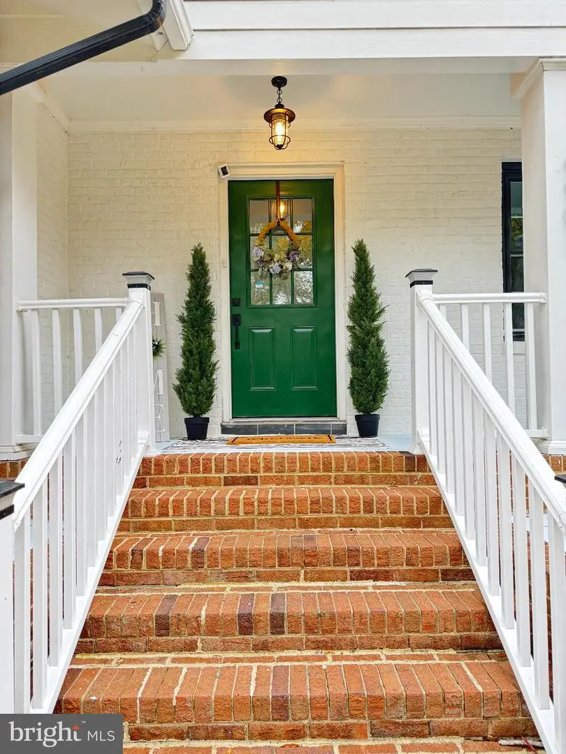 9901 Glass Rd, North Chesterfield, VA 23236 - Image #3