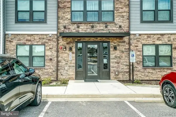 3800 Maze Runner Dr #405, MIDLOTHIAN, VA 23112