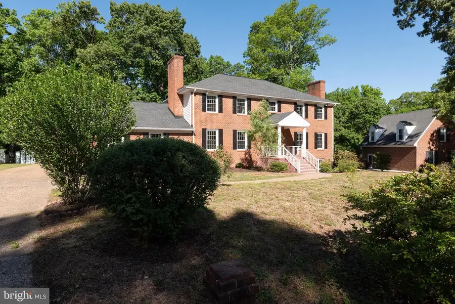 13100 Rockridge Rd, Chester, VA 23831 - #2