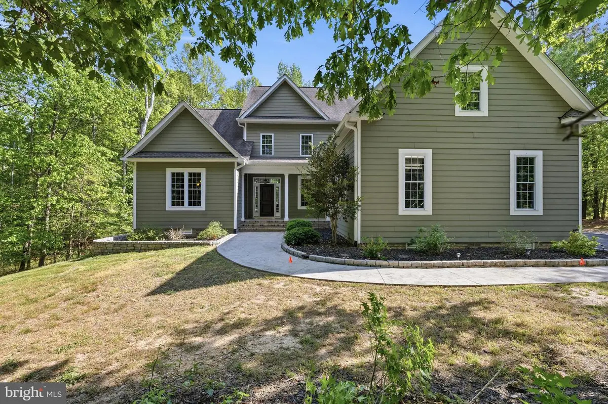 8825 First Branch Ln, Chesterfield, VA 23838 - #1