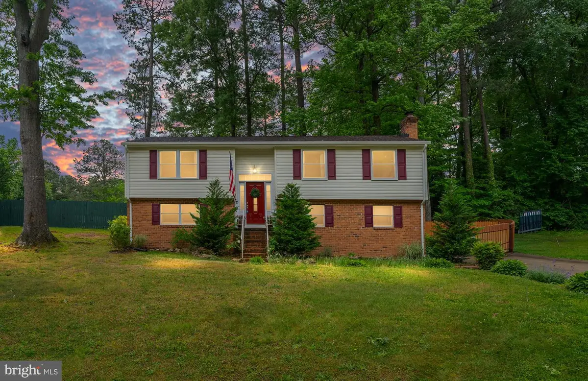 9325 Becar Rd, North Chesterfield, VA 23236 - #1
