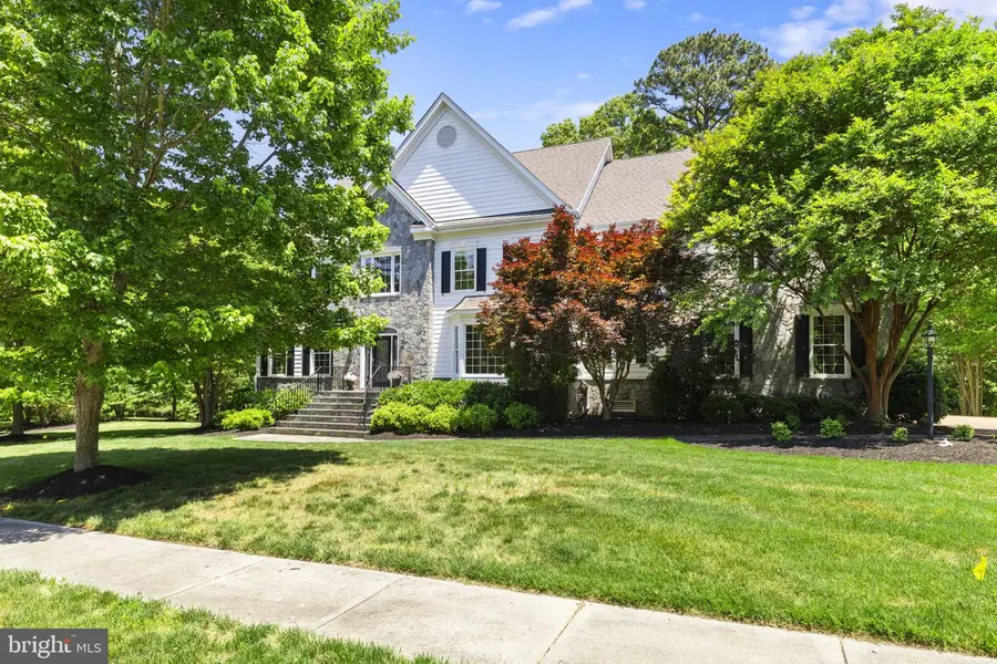 4413 Wilcot Dr, Midlothian, VA 23113 - #2