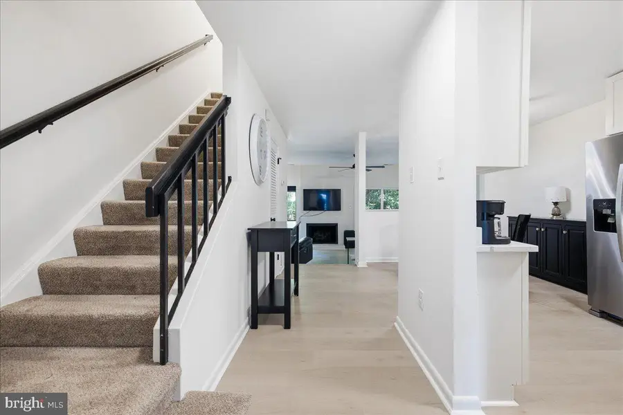 11904 W Briar Patch Dr, Midlothian, VA 23113 - #3