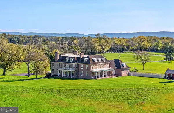 1077 Ginns Rd, BOYCE, VA 22620