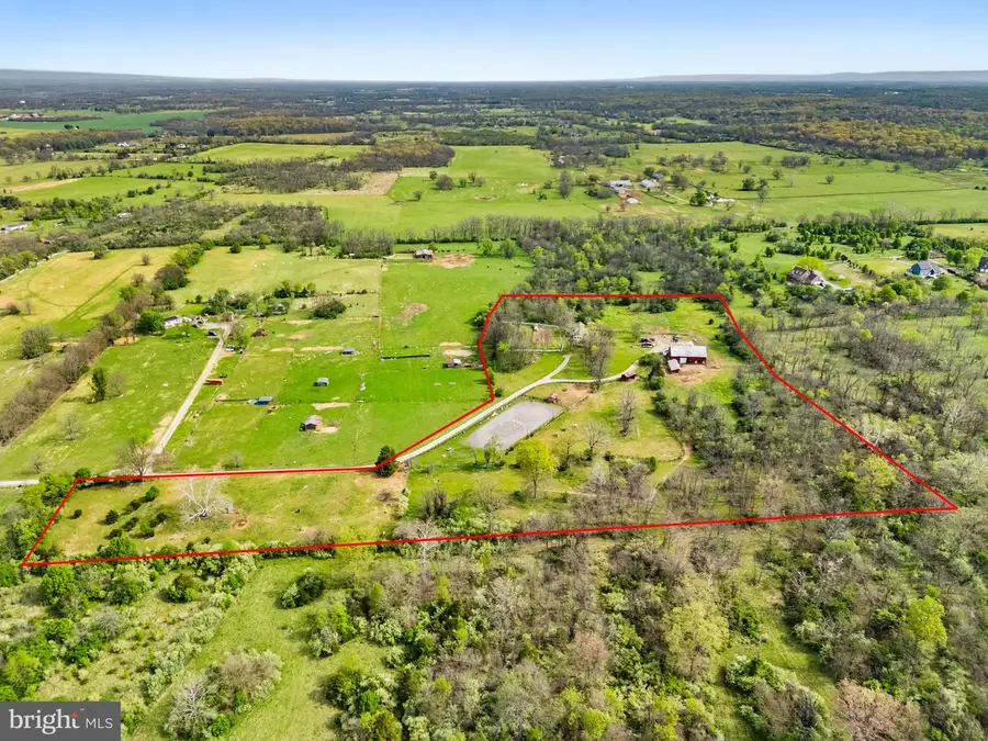 420 Russell Rd, Berryville, VA 22611 - #3