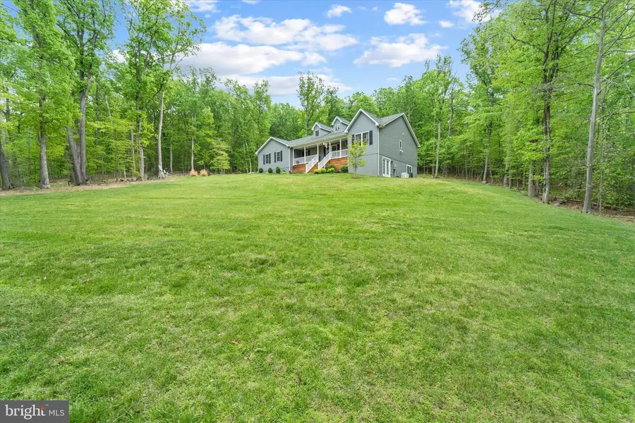 170 Deer Haven Ln, Bluemont, VA 20135 - #2