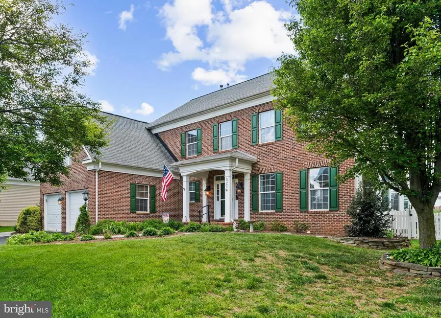 521 Page St, Berryville, VA 22611 - #2