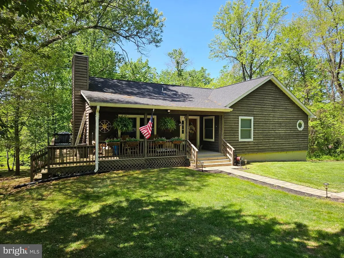 27 Valley Springs Ln, Bluemont, VA 20135 - #1