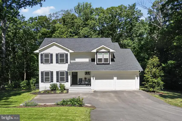 77 Balsam Ln, BLUEMONT, VA 20135