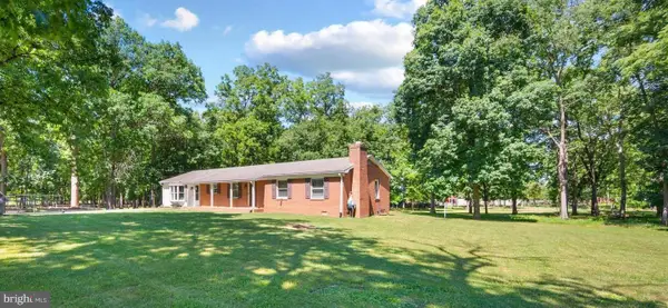 2085 Crums Church Rd, BERRYVILLE, VA 22611