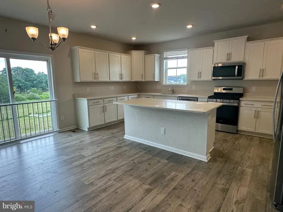 380 Norris St, Berryville, VA 22611 - #2