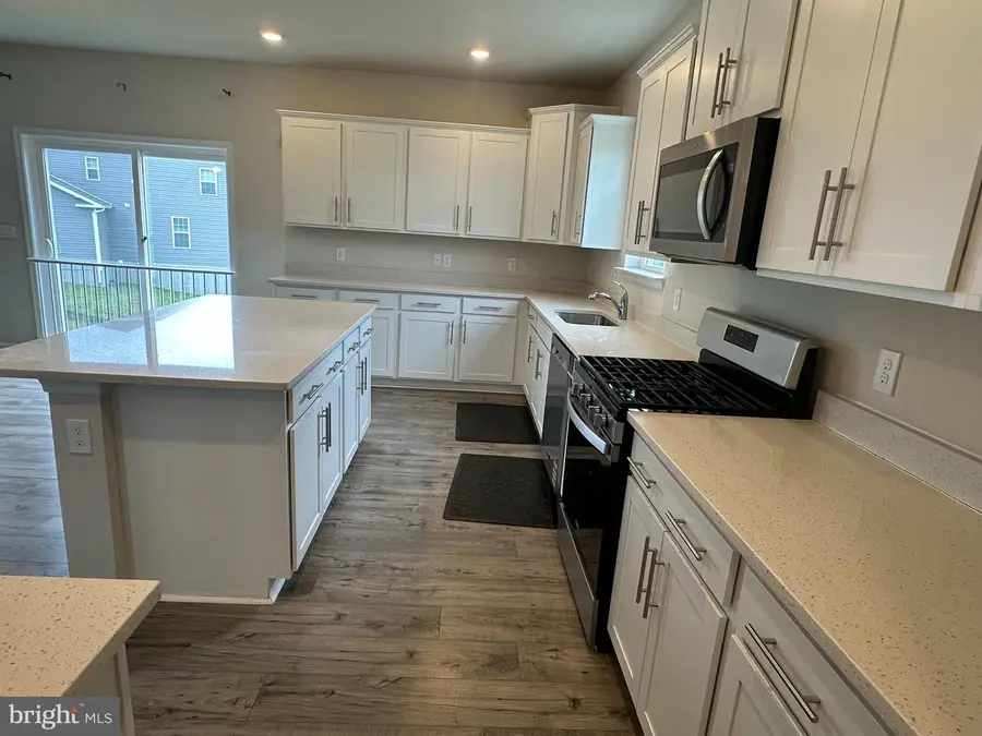 380 Norris St, Berryville, VA 22611 - #3