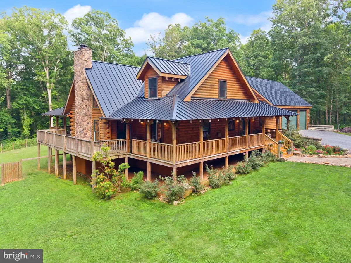 4020 Millwood Rd, Boyce, VA 22620 - #1