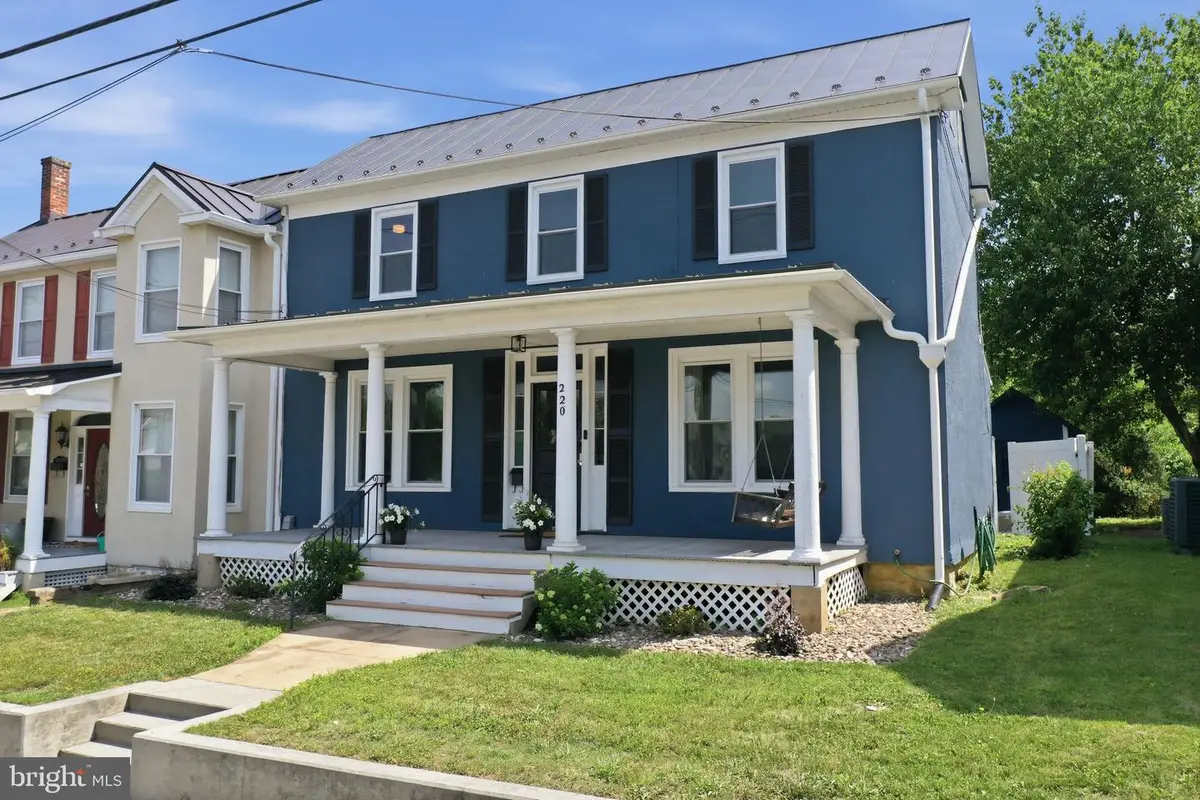 220 W Main St, Berryville, VA 22611 - #1