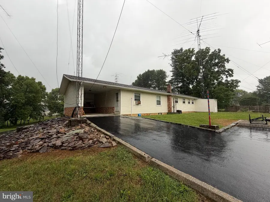 1741 Old Chapel Rd, Boyce, VA 22620 - #2