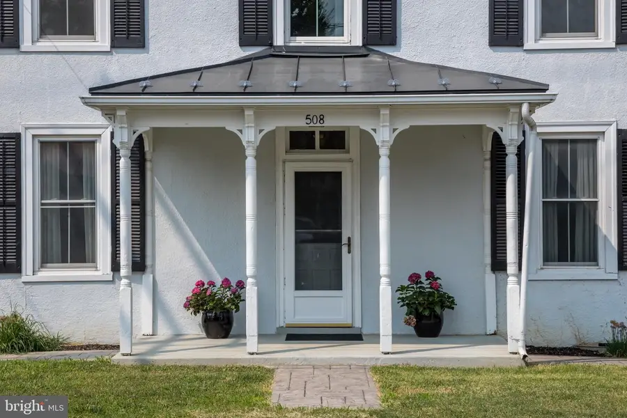 508 E Main St, Berryville, VA 22611 - #2