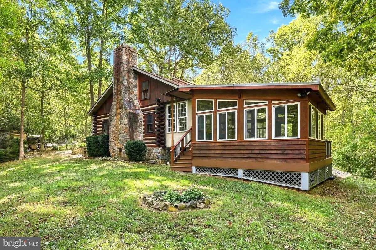 2280 Frogtown Rd, Bluemont, VA 20135 - #1