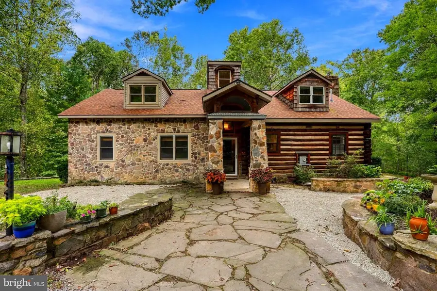 2280 Frogtown Rd, Bluemont, VA 20135 - #2