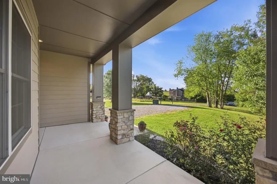 728 E Main St, Berryville, VA 22611 - #2
