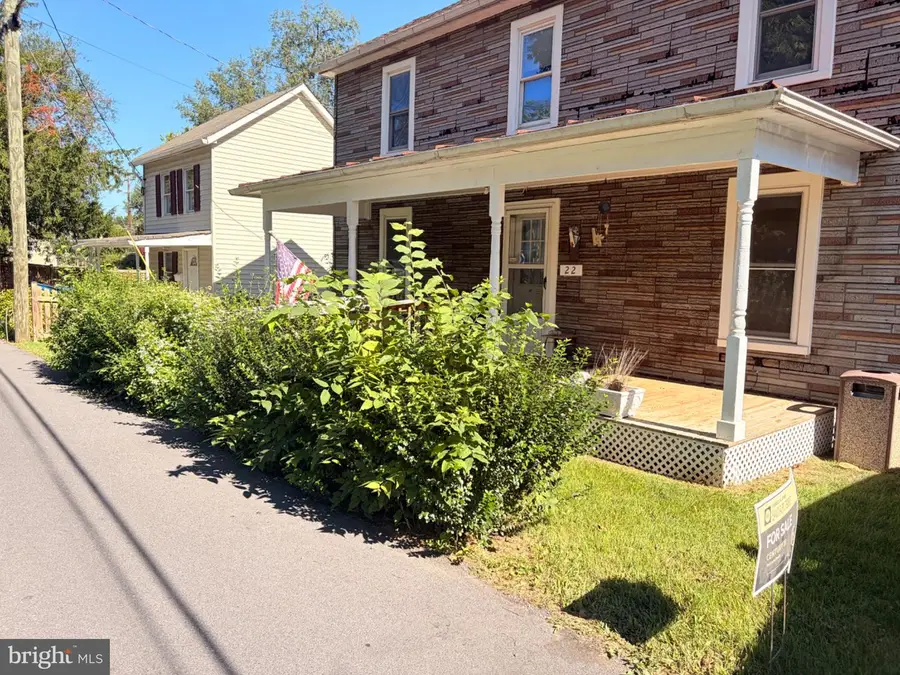 22 Bundy St, Berryville, VA 22611 - #2