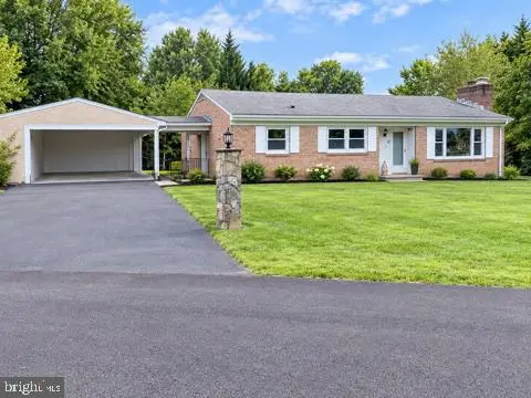 12 Dorsey St, Berryville, VA 22611 - #1