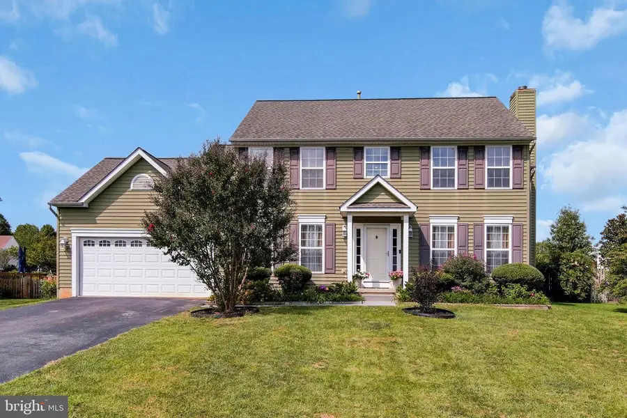 305 Stuart Ct, Berryville, VA 22611 - #2
