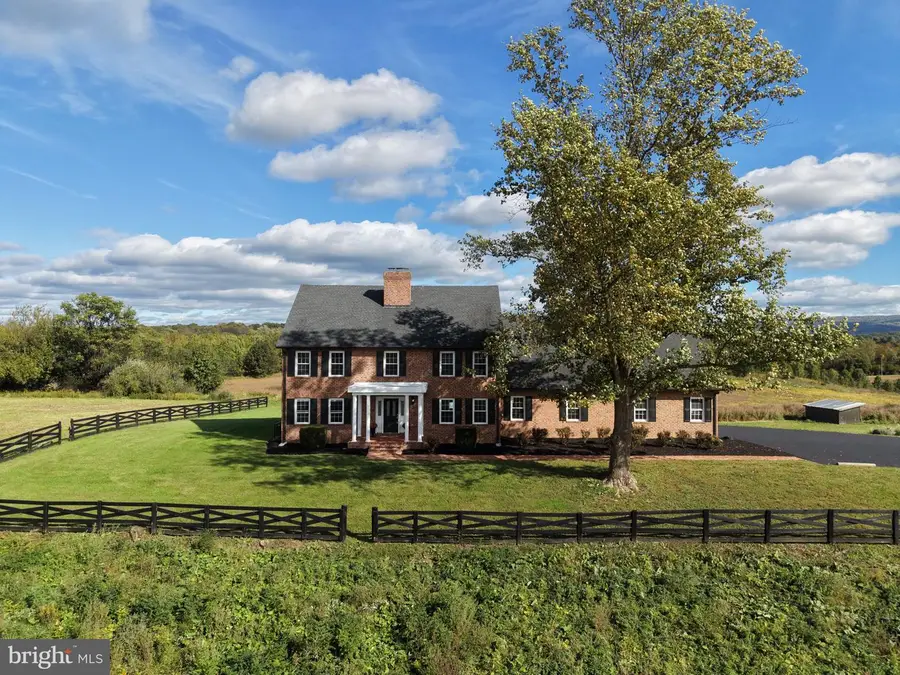 943 Parshall Rd, Berryville, VA 22611 - #3
