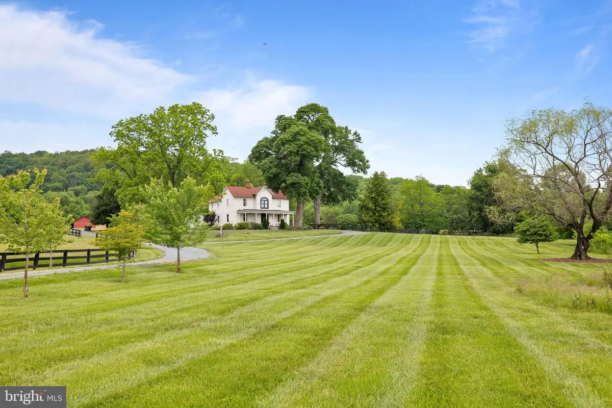 23350 Cedar Mountain Dr, Rapidan, VA 22733 - Image #1