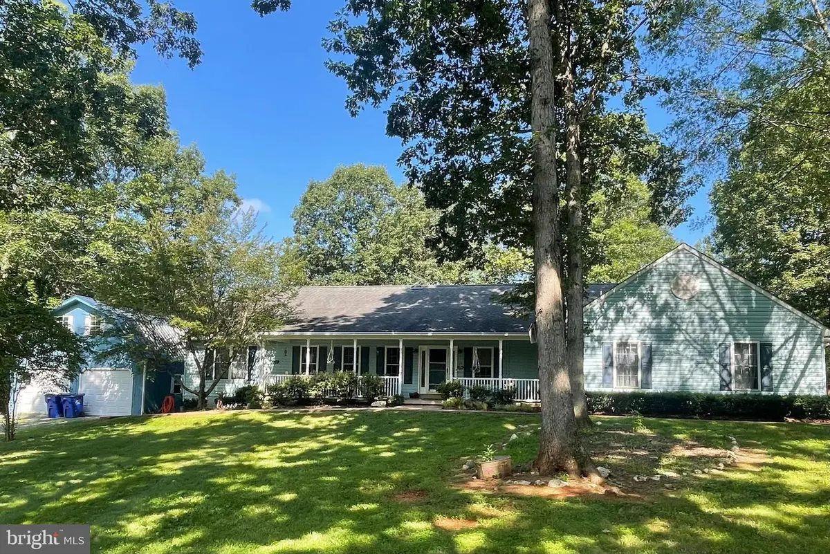 18299 Ragtop Rd, Jeffersonton, VA 22724 - Image #1