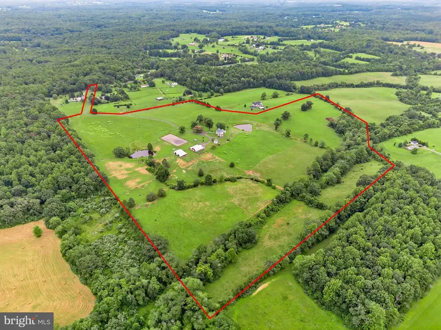 13537 Spotswood Way, Amissville, VA 20106 - Image #2