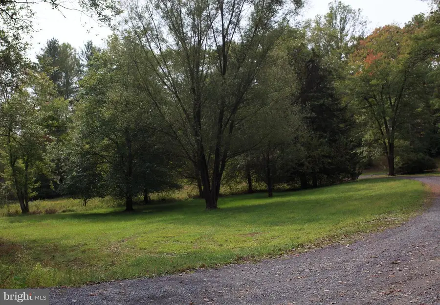 11330 Boston Dr, Boston, VA 22713 - Image #2