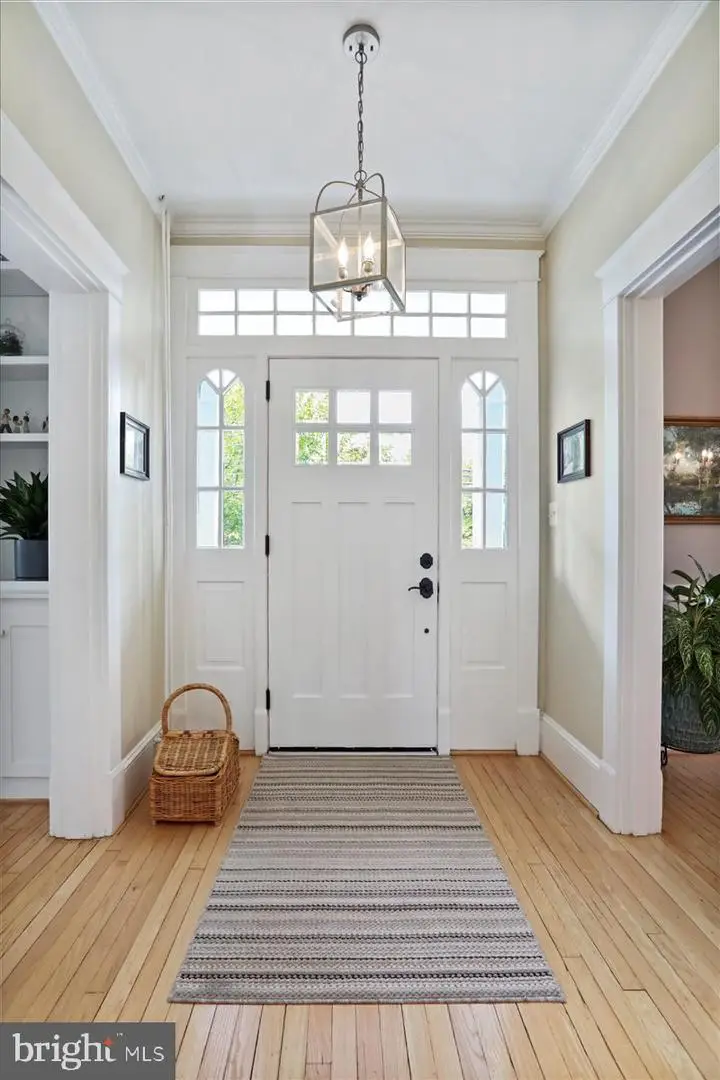 601 S West St, Culpeper, VA 22701 - Image #2