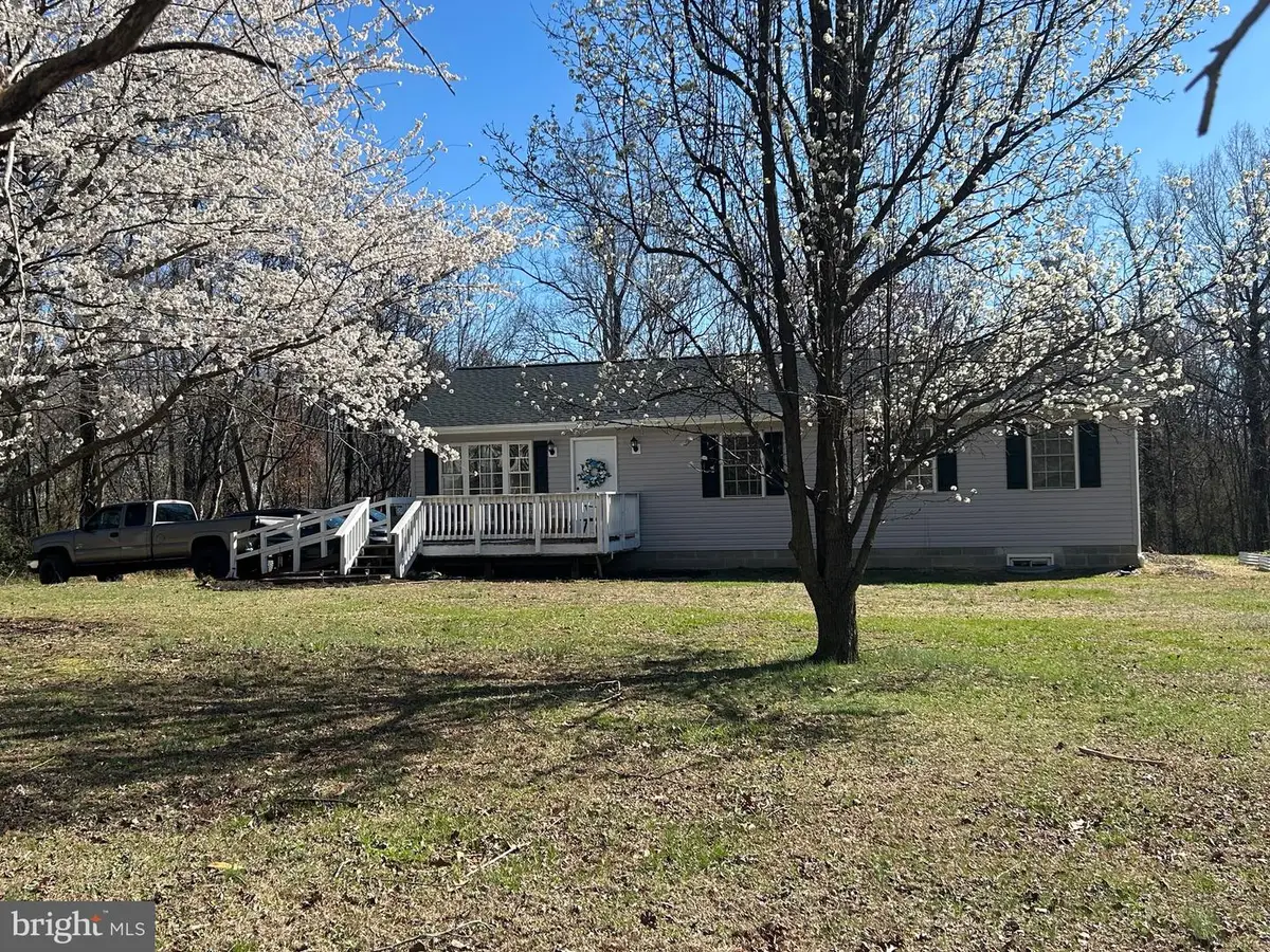 1300 Clatterbuck Ln, Amissville, VA 20106 - #1