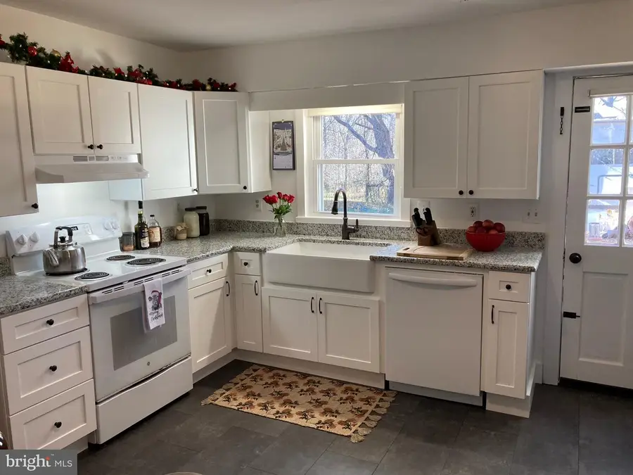 3085 Indian Run Rd, Amissville, VA 20106 - #2
